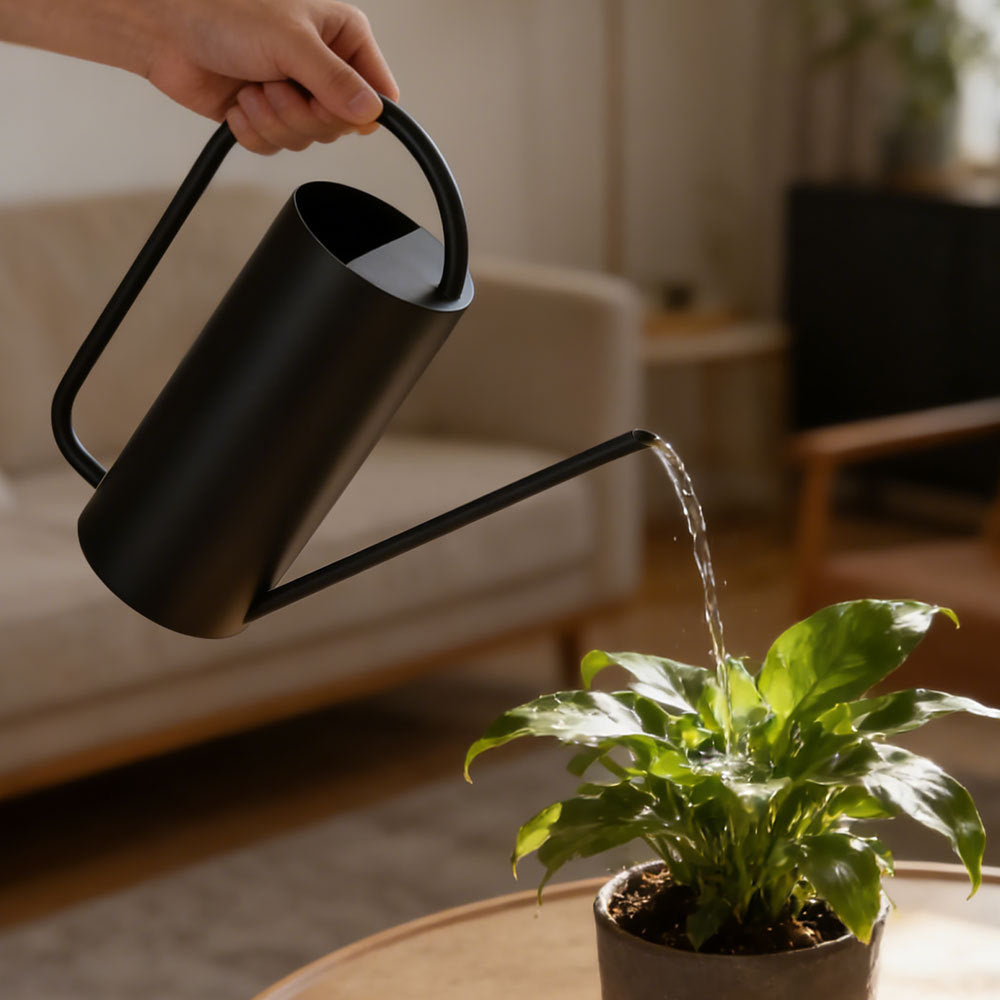Long-Spout Metal Watering Can with Water Sprayer, 1.5L